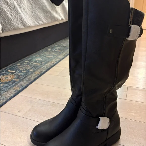Brand new black knee high boots - Picture 5 of 5
